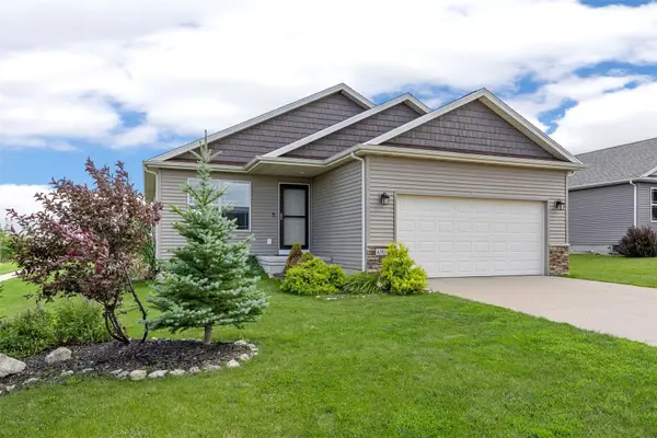 6303 Deer Stone Drive Sw, Cedar Rapids, IA 52404