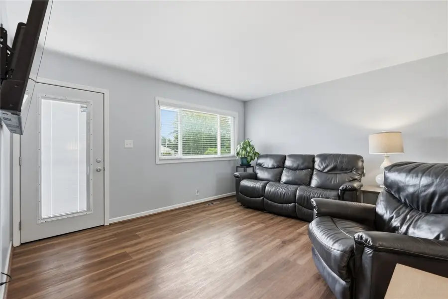 310 Peace Avenue, Cedar Rapids, IA 52405 - #3