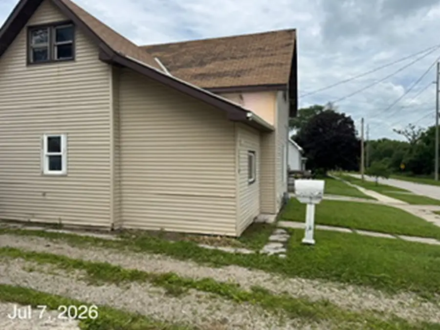 1714 N Pennsylvania Avenue, Mason City, IA 50401 - #3