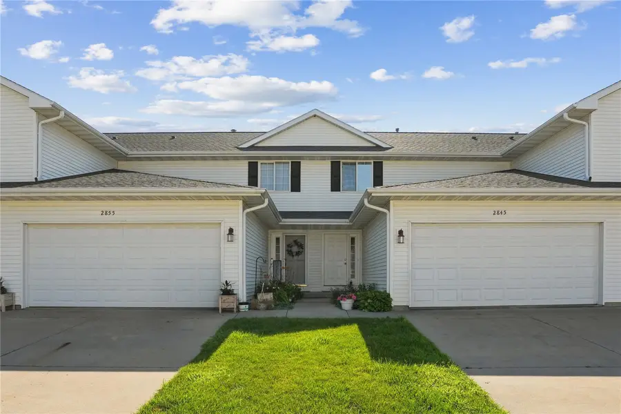 2845 6th Street, Marion, IA 52302 - #2