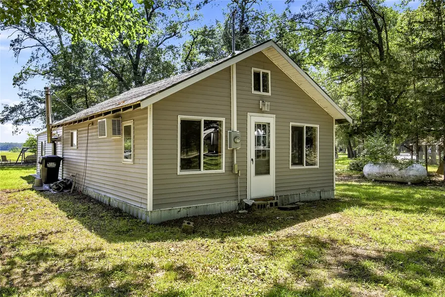 993 Ivanhoe Circle, Mount Vernon, IA 52314 - #2