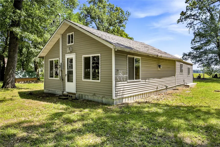993 Ivanhoe Circle, Mount Vernon, IA 52314 - #3
