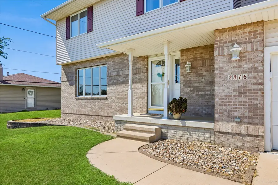2816 Lancelot Lane Nw, Cedar Rapids, IA 52405 - #3