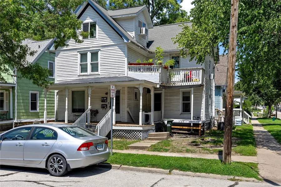 530 E Washington Street, Iowa City, IA 52240 - #3
