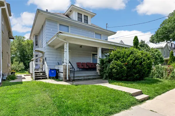 525 Iowa Avenue, Iowa City, IA 52240