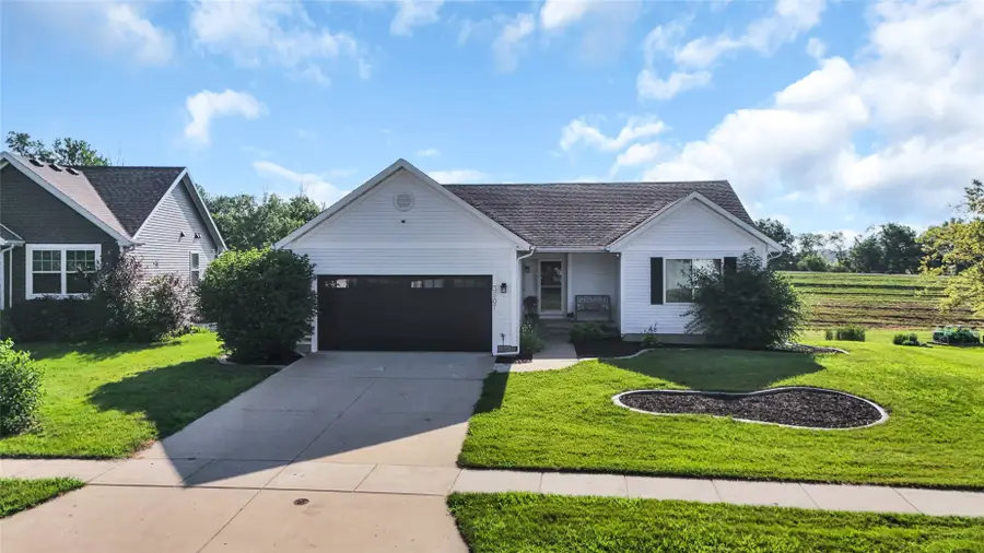 3607 Field Stone Place Sw, Cedar Rapids, IA 52404 - #3