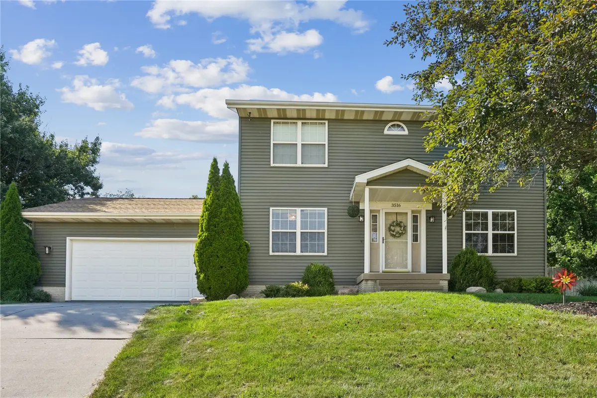 3516 Amanda Court Nw, Cedar Rapids, IA 52405 - #1