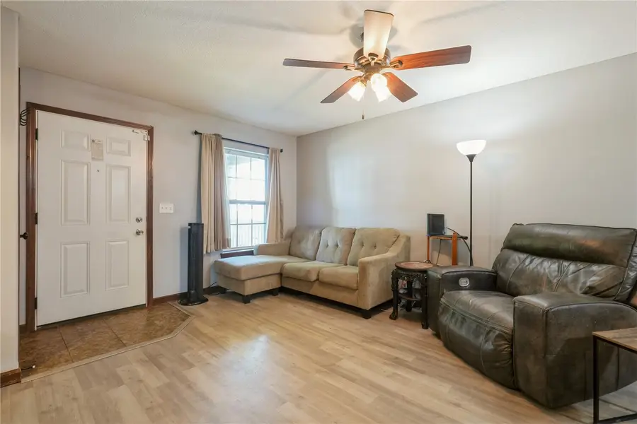 1235 N Street Sw, Cedar Rapids, IA 52404 - #3