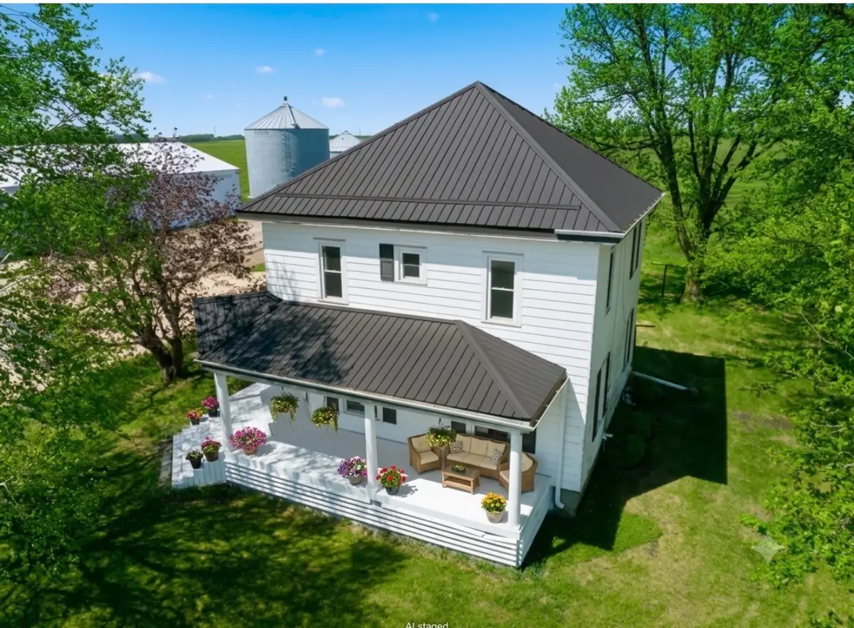 2921 220th Street, Winthrop, IA 50682 - #1