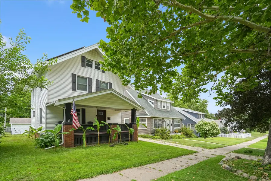 2312 B Ave Ne, Cedar Rapids, IA 52402 - #2