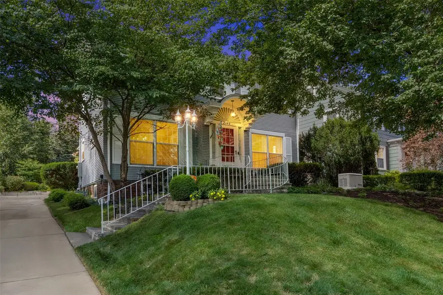 2148 Blake Boulevard Se, Cedar Rapids, IA 52403 - #2