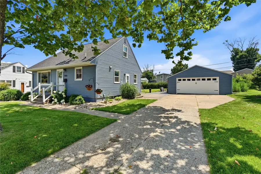 1435 26th Street, Marion, IA 52402 - #2