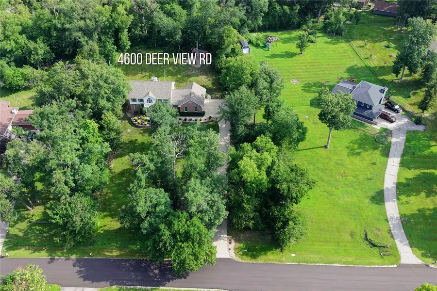 4600 Deer View Road, Cedar Rapids, IA 52411 - #2