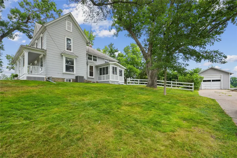 1308 Memorial Drive Se, Cedar Rapids, IA 52403 - #2