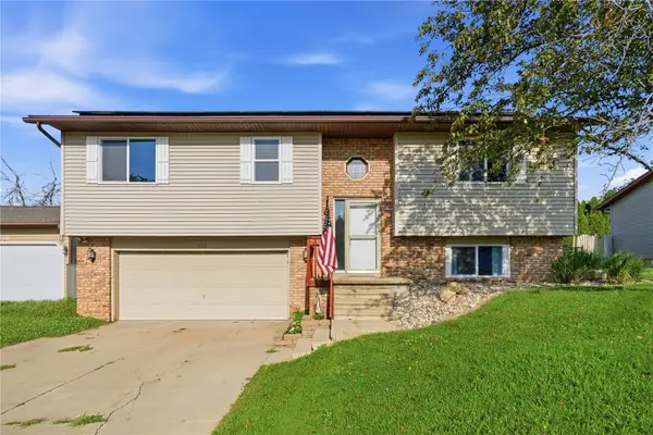 3210 7th Street, Marion, IA 52302