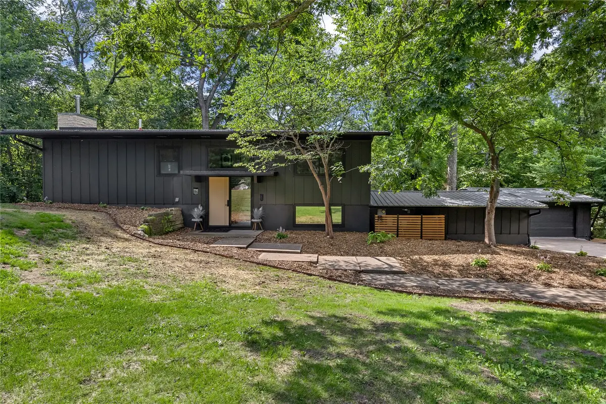 1790 Timber Ridge Drive, Cedar Rapids, IA 52403 - #1