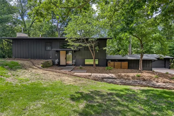 1790 Timber Ridge Drive, Cedar Rapids, IA 52403