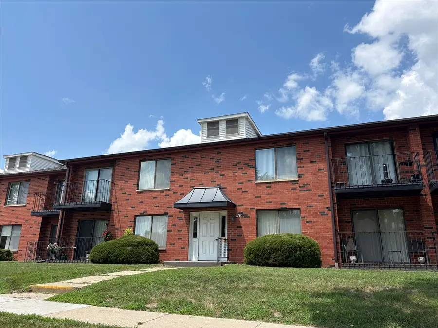 830 Kerry Ln Se #20, Cedar Rapids, IA 52403 - #2