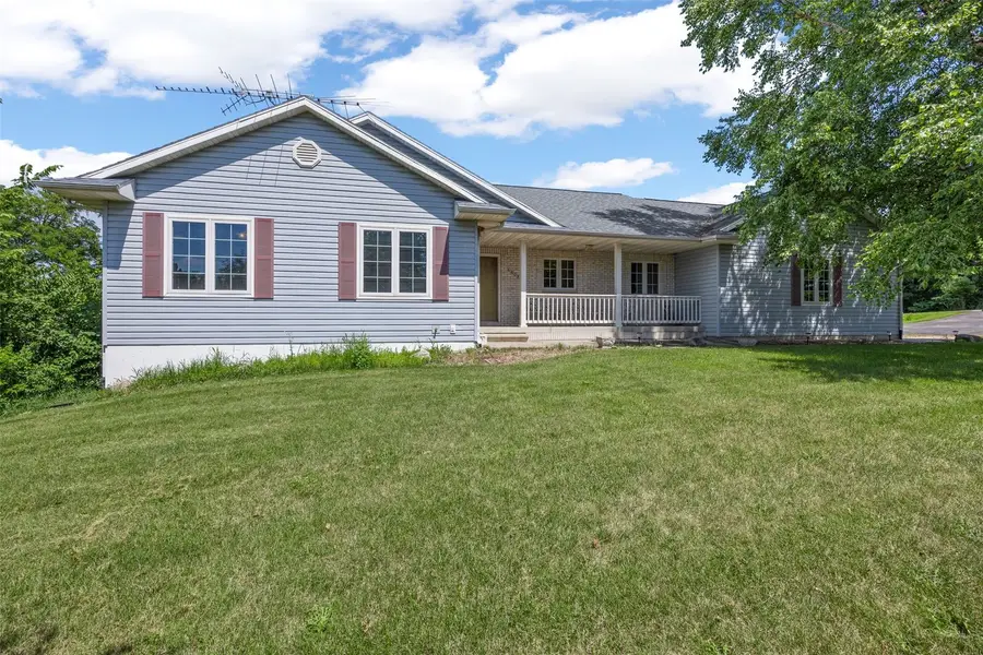 6808 Michael Road, Palo, IA 52324 - #2