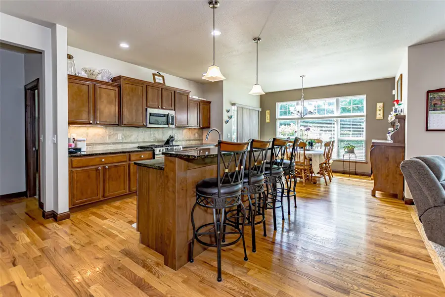 3509 Fitzroy Road, Hiawatha, IA 52233 - #3