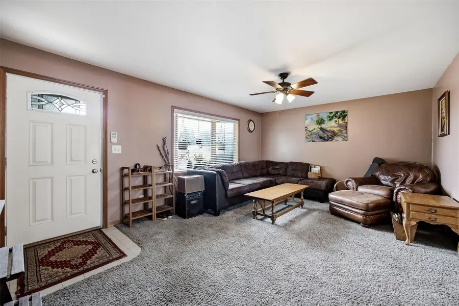 607 1st Avenue, Springville, IA 52336 - #3