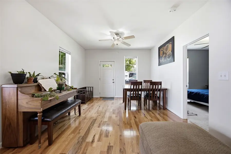 1310 J St Sw, Cedar Rapids, IA 52404 - #3