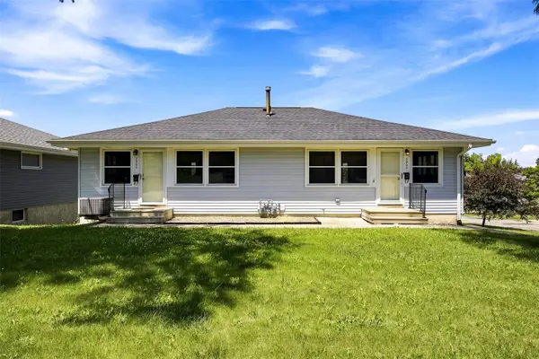 2902 Johnson Avenue, Cedar Rapids, IA 52405