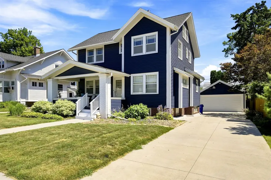 1721 2nd Avenue Se, Cedar Rapids, IA 52403 - #2