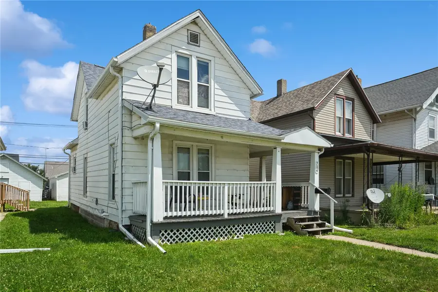 714 E Ave Nw, Cedar Rapids, IA 52405 - #2