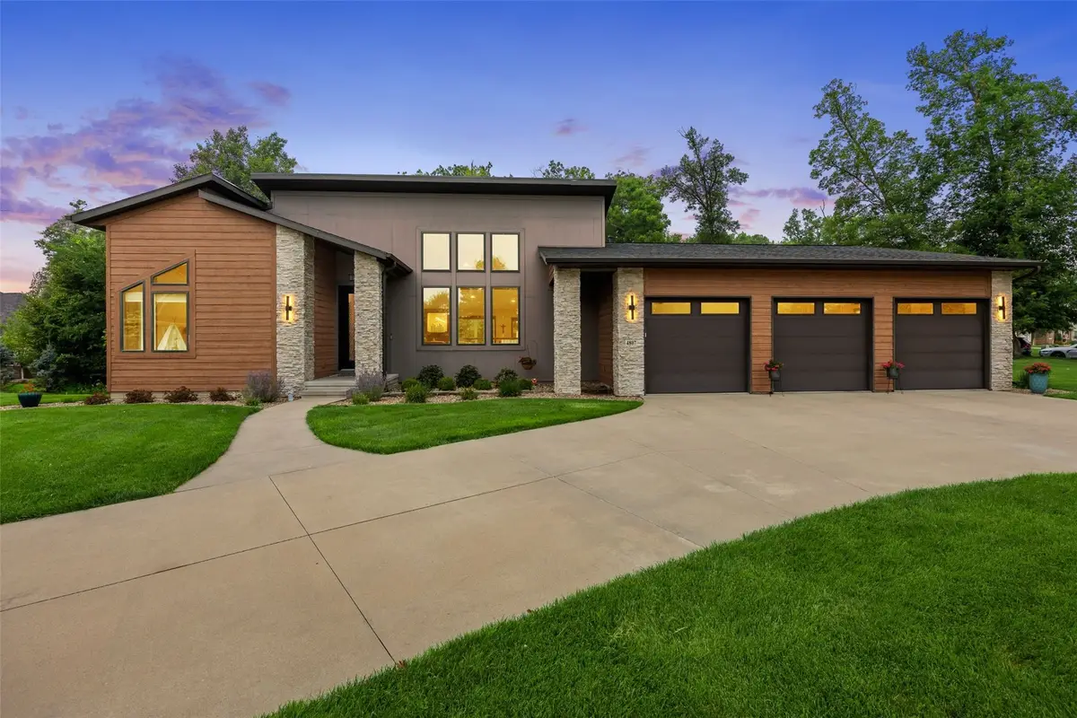 4807 Keystone Ridge Se, Cedar Rapids, IA 52403 - #1