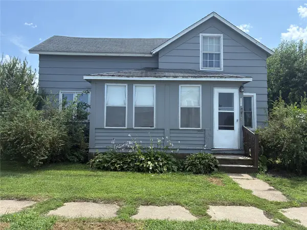 508 E 3rd Street, Vinton, IA 52349