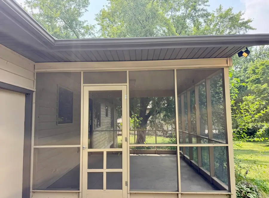 1310 Ashley Drive, Iowa City, IA 52246 - #3
