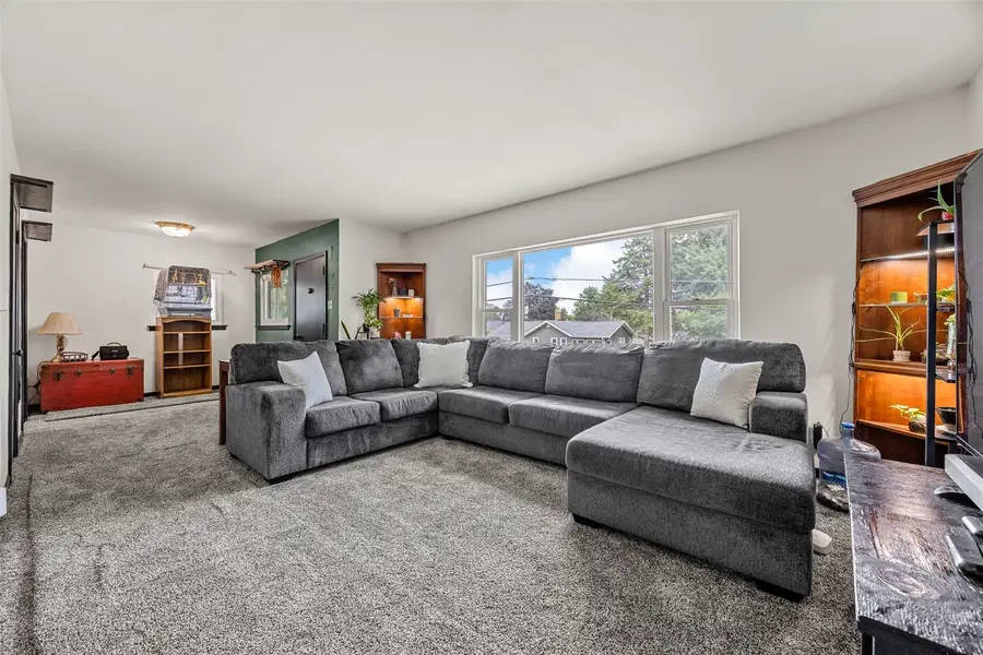 900 13th St Nw, Cedar Rapids, IA 52405 - #2