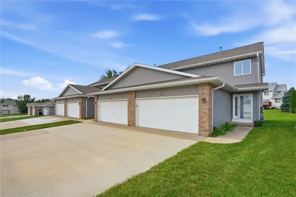 2640 Pheasant Ridge Court, Marion, IA 52302