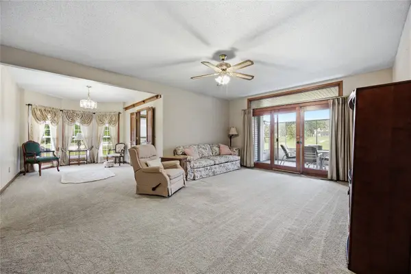 4425 Westchester Drive Ne #B, Cedar Rapids, IA 52402