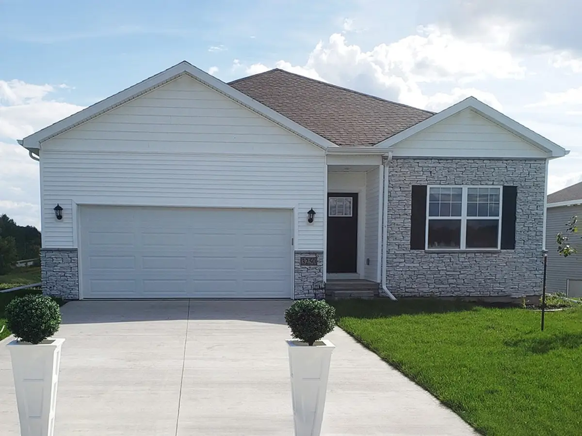3403 Dreusicke Drive, Coralville, IA 52241 - #1
