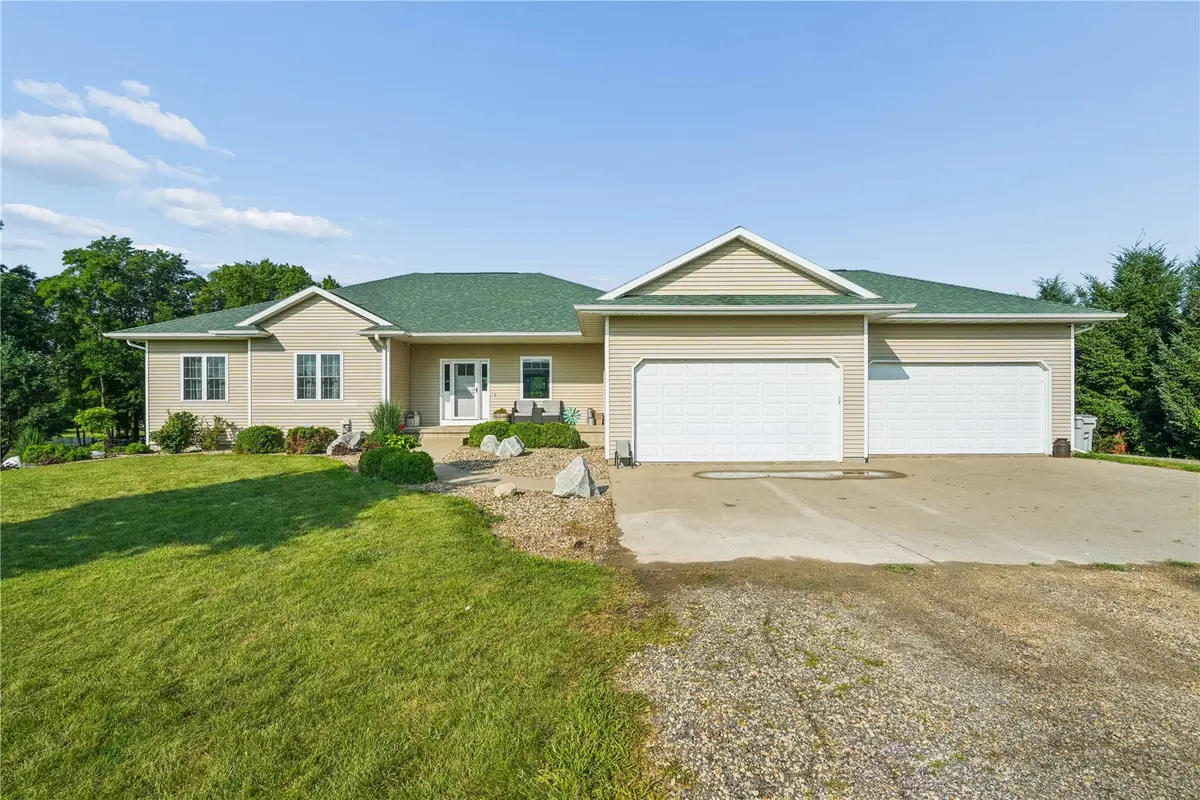 7997 218th Ave, Martelle, IA 52305 - #1