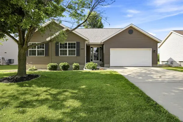 2821 28th Avenue Sw, Cedar Rapids, IA 52404