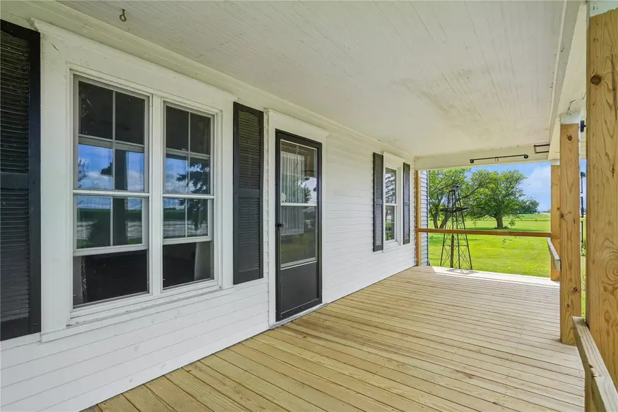 182 Dubuque Road, Springville, IA 52336 - #3