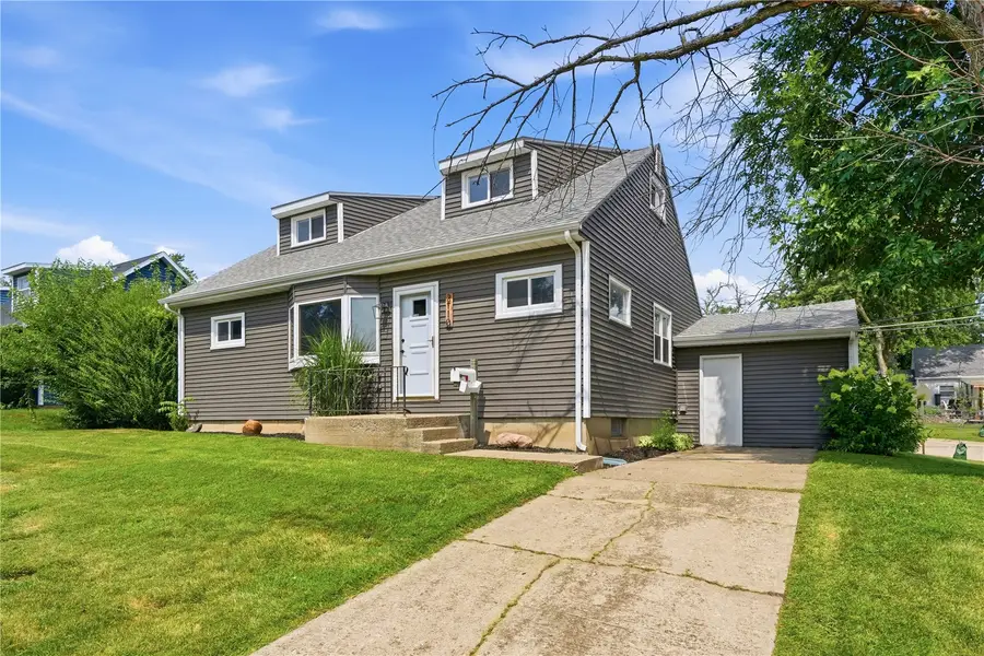 2110 Chandler Street Sw, Cedar Rapids, IA 52404 - #2