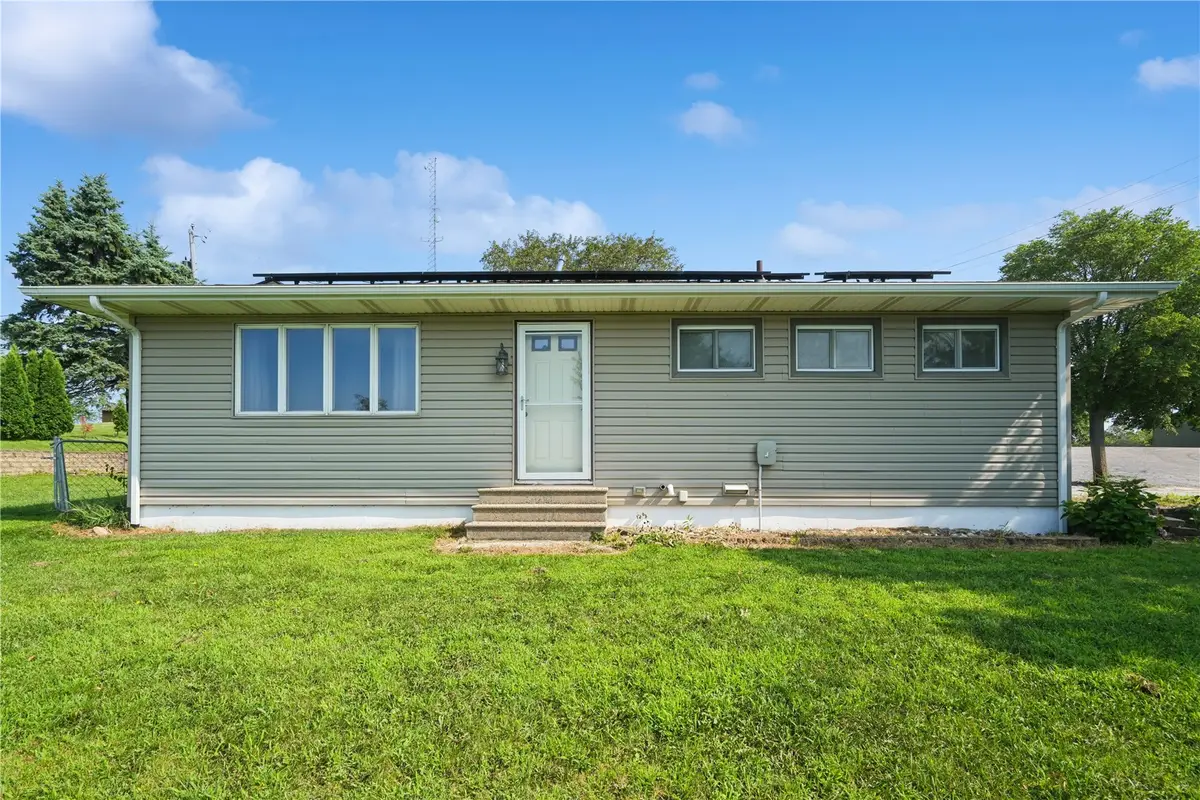 410 Lehnen Street, Norway, IA 52318 - #1