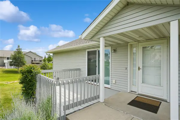 3301 Banar Drive Sw #C, Cedar Rapids, IA 52404