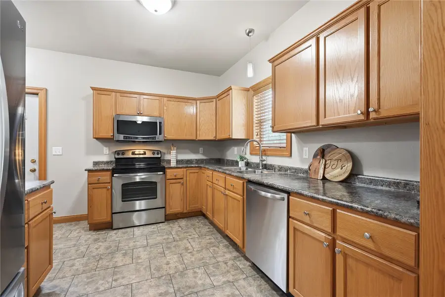 1001 H Nw, Cedar Rapids, IA 52405 - #2