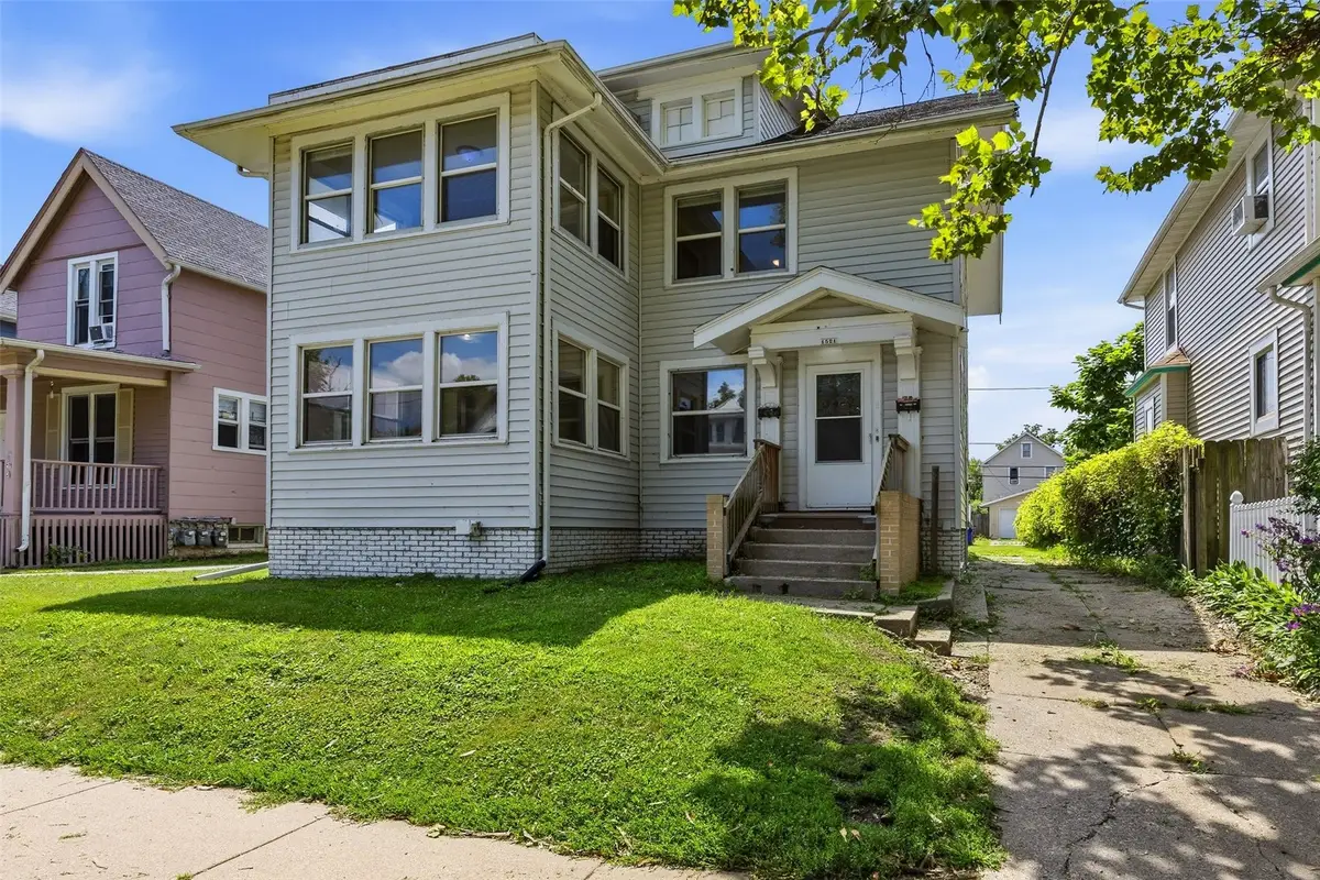 1521 Washington, Cedar Rapids, IA 52403 - #1