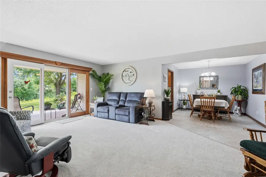 4320 Westchester Drive Ne #A, Cedar Rapids, IA 52402 - #3