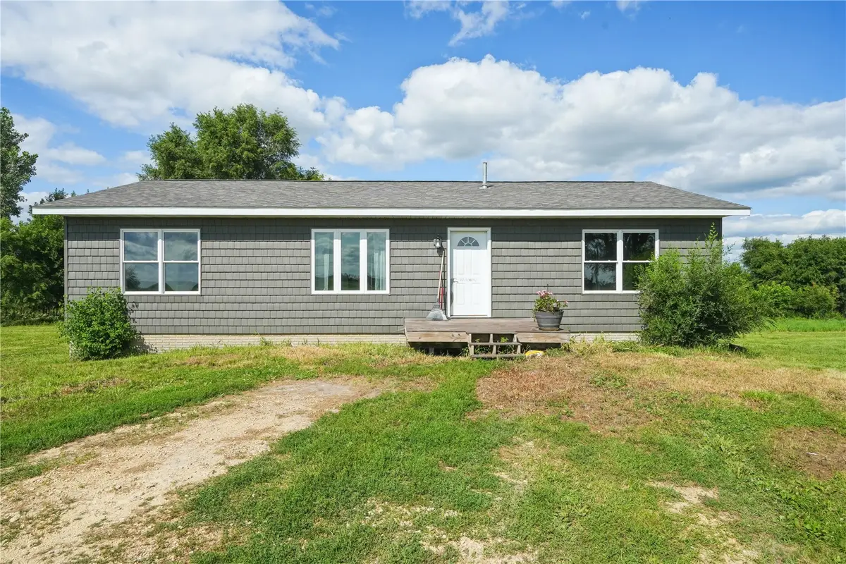 3699 Hwy 13, Marion, IA 52302 - #1