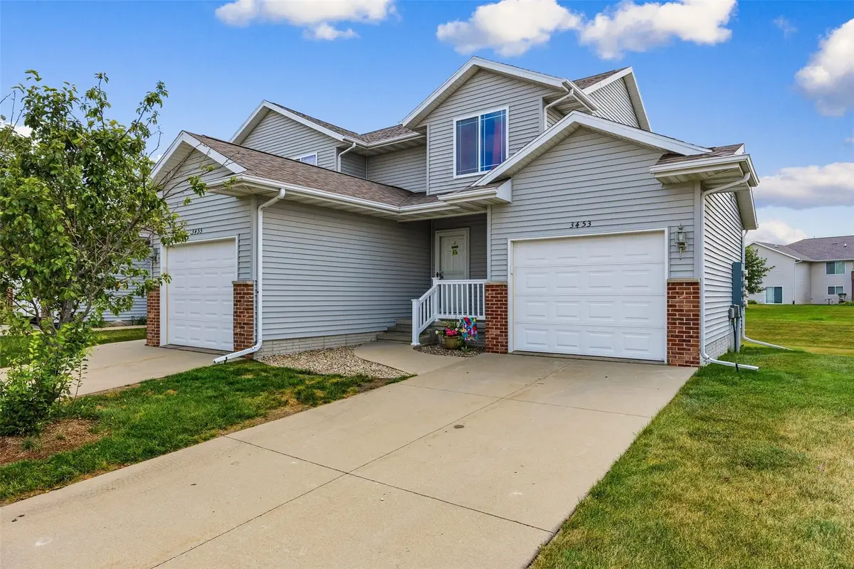 3453 Laurel Lane, Marion, IA 52302 - #1