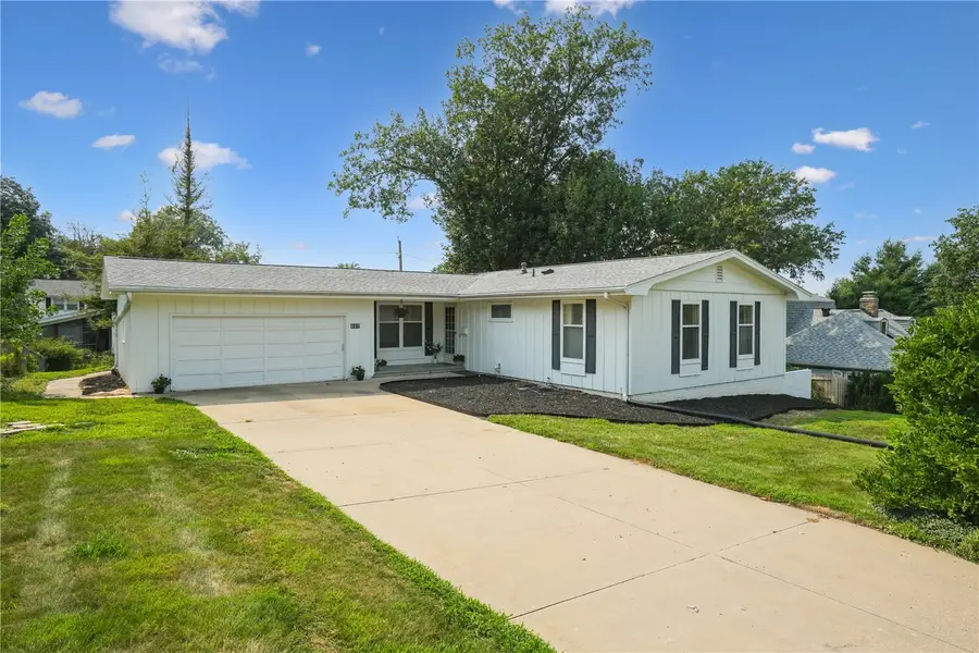327 Parkland Drive Se, Cedar Rapids, IA 52403 - #2