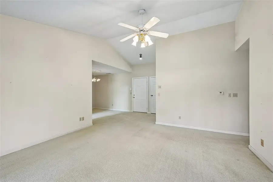 3713 Foxborough Terrace Ne #C, Cedar Rapids, IA 52402 - #2