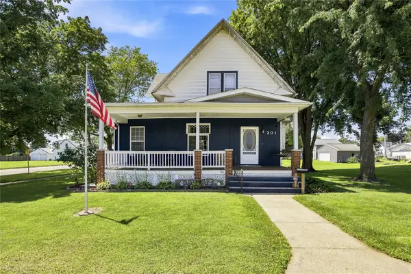 201 Sycamore Street, Tipton, IA 52772